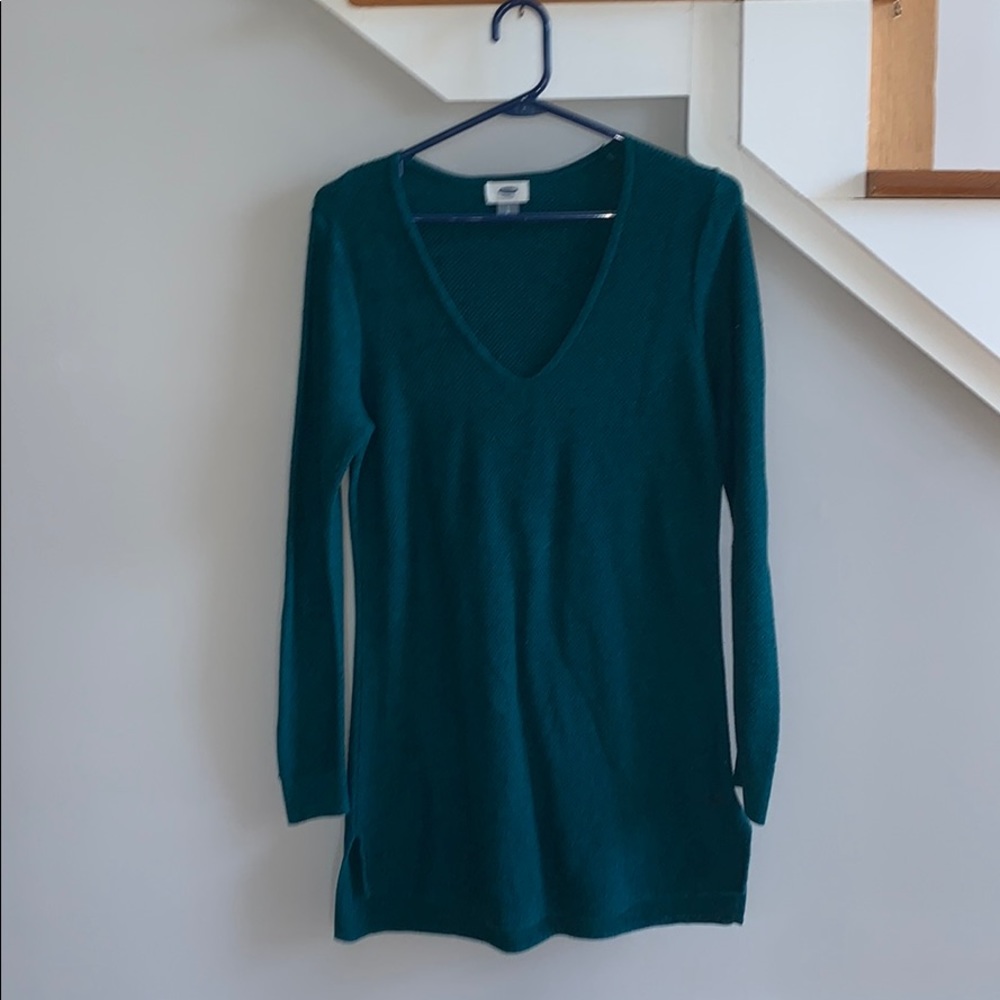 Old Navy Sweater
